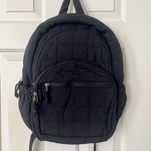 New Bagsmart Black Quilted Backpack
